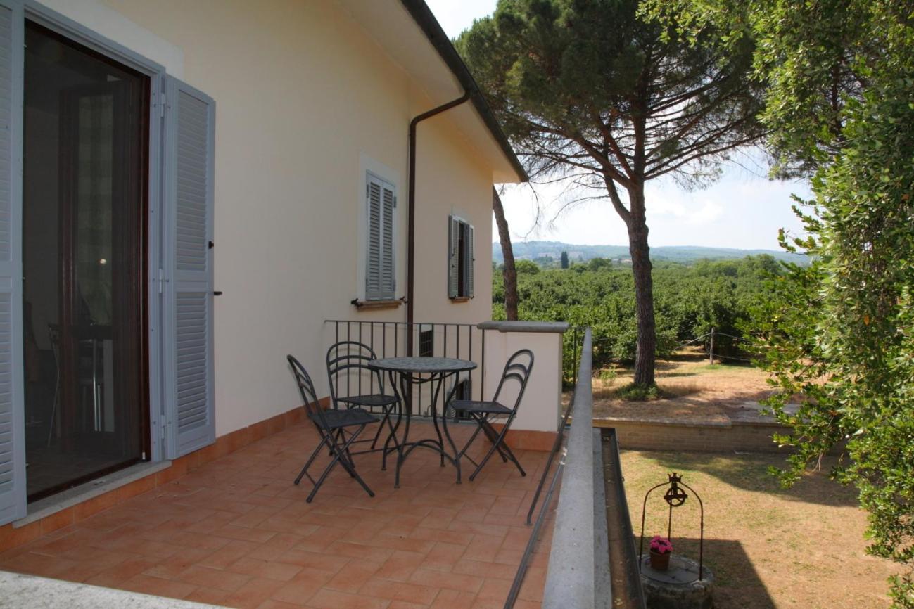 Agriturismo Casale Zuccari Caprarola Exterior photo
